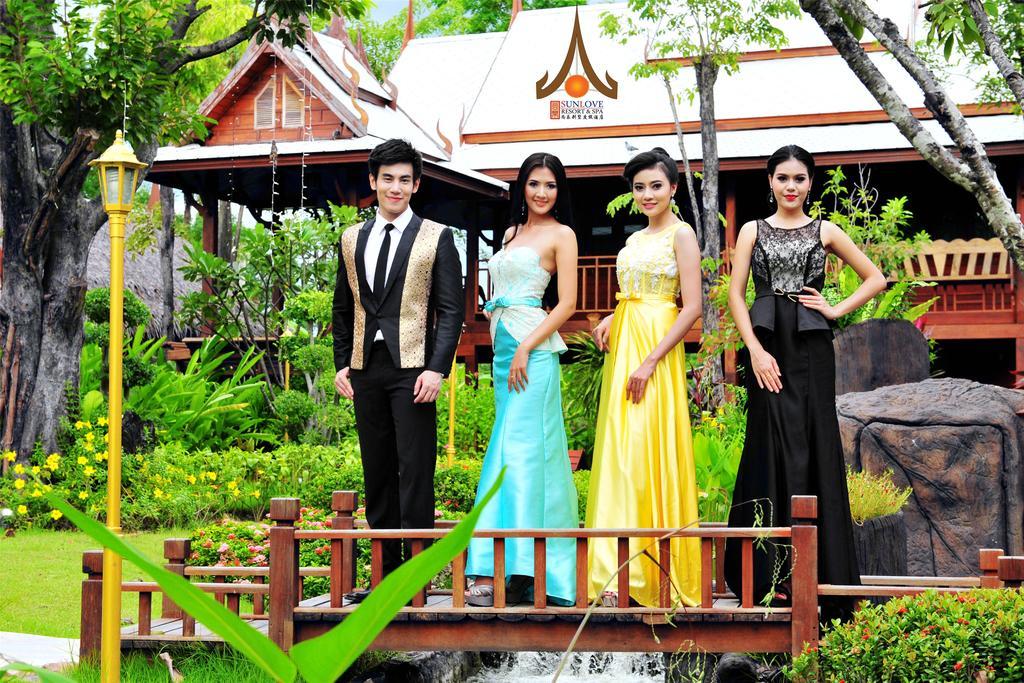 Sunlove Resort And Spa - Grand View Nakhon Pathom Dış mekan fotoğraf