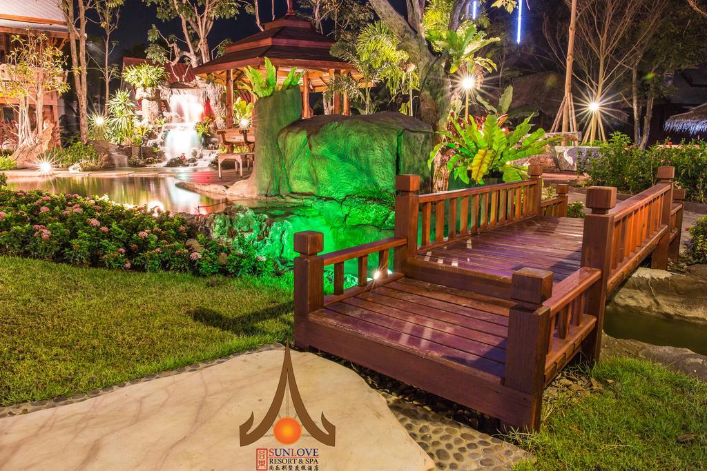 Sunlove Resort And Spa - Grand View Nakhon Pathom Dış mekan fotoğraf