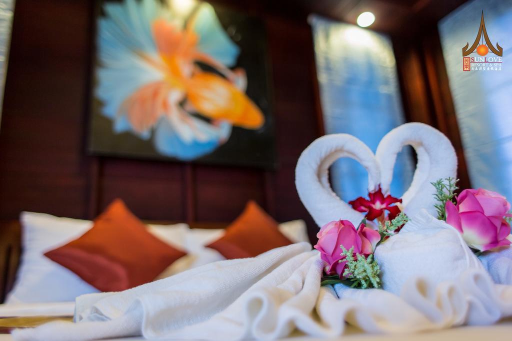 Sunlove Resort And Spa - Grand View Nakhon Pathom Dış mekan fotoğraf