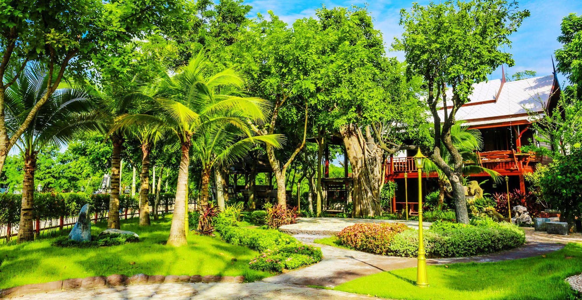 Sunlove Resort And Spa - Grand View Nakhon Pathom Dış mekan fotoğraf